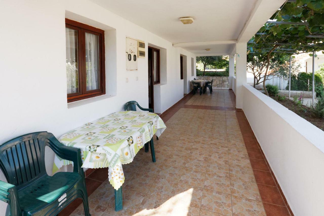 Apartments Ajla Utjeha Luaran gambar