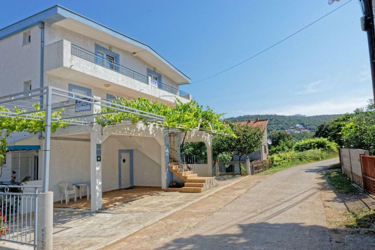 Apartments Ajla Utjeha Luaran gambar