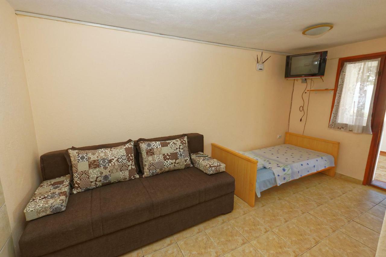 Apartments Ajla Utjeha Luaran gambar