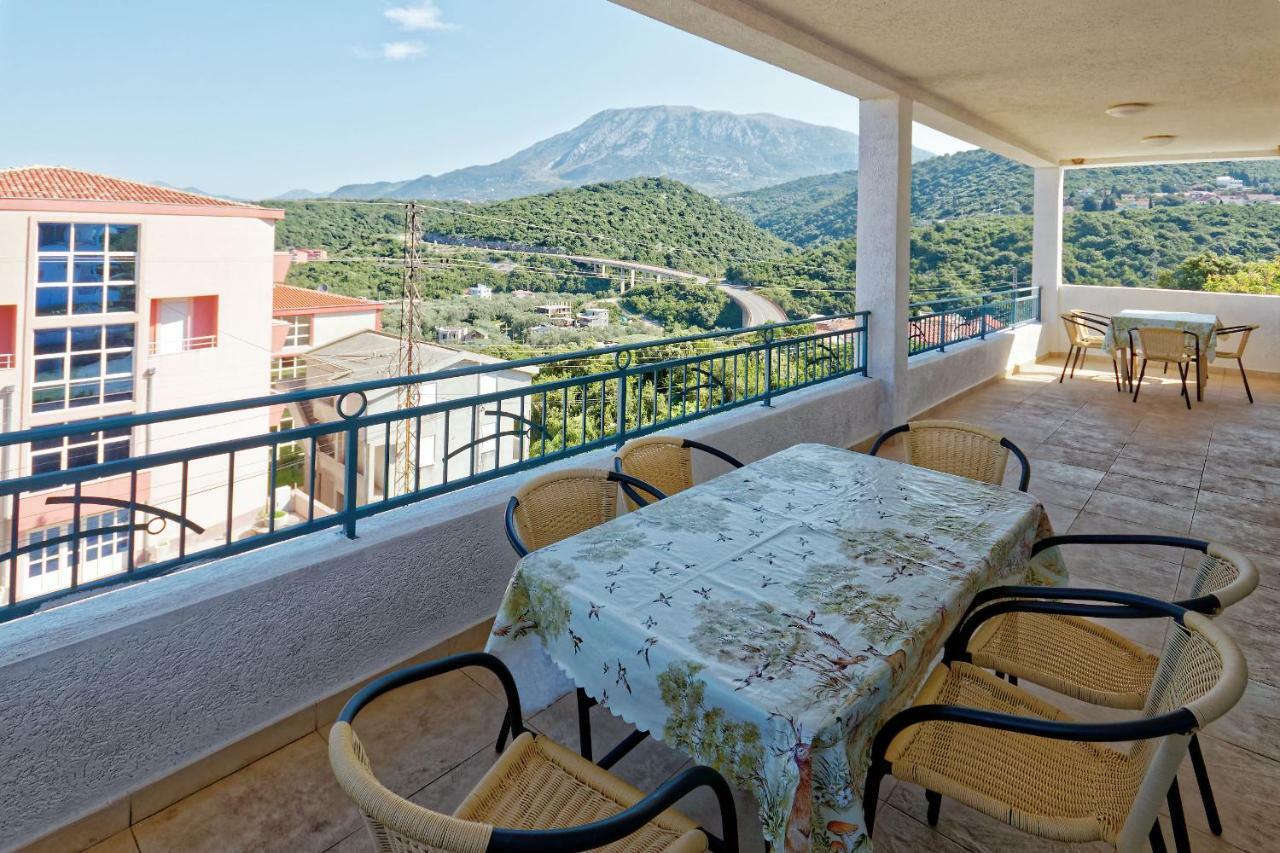 Apartments Ajla Utjeha Luaran gambar