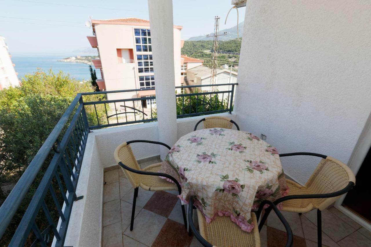 Apartments Ajla Utjeha Luaran gambar
