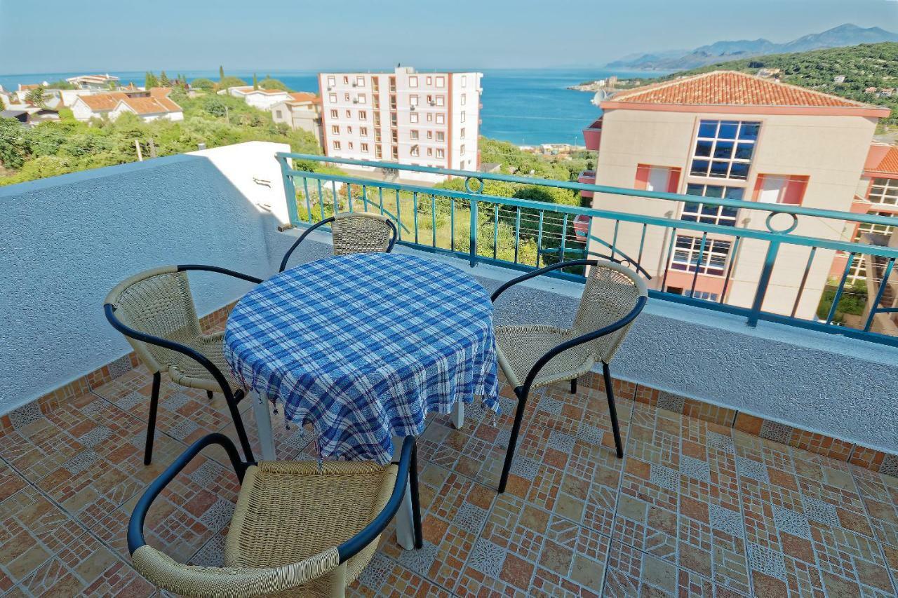 Apartments Ajla Utjeha Luaran gambar