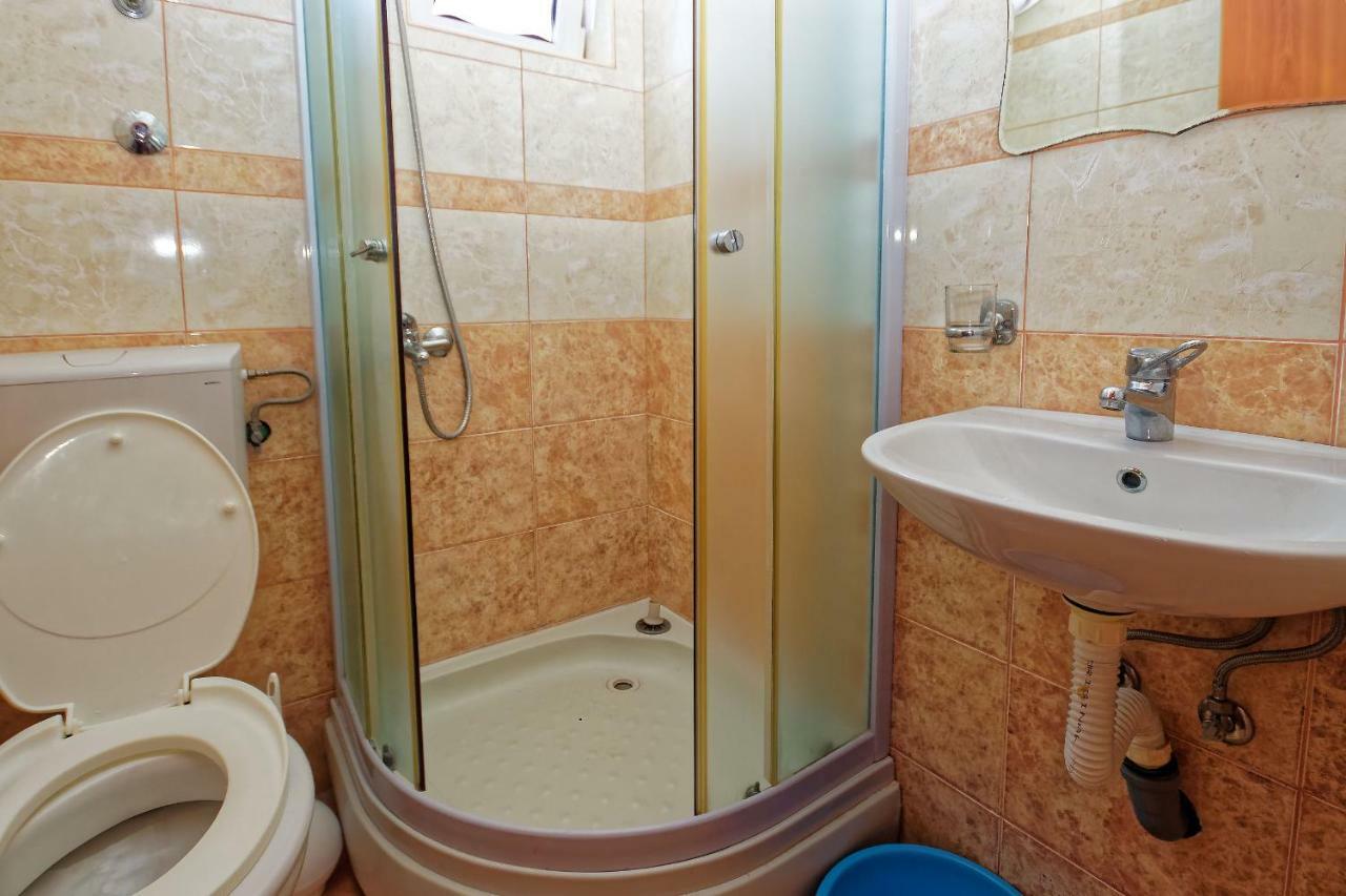 Apartments Ajla Utjeha Luaran gambar